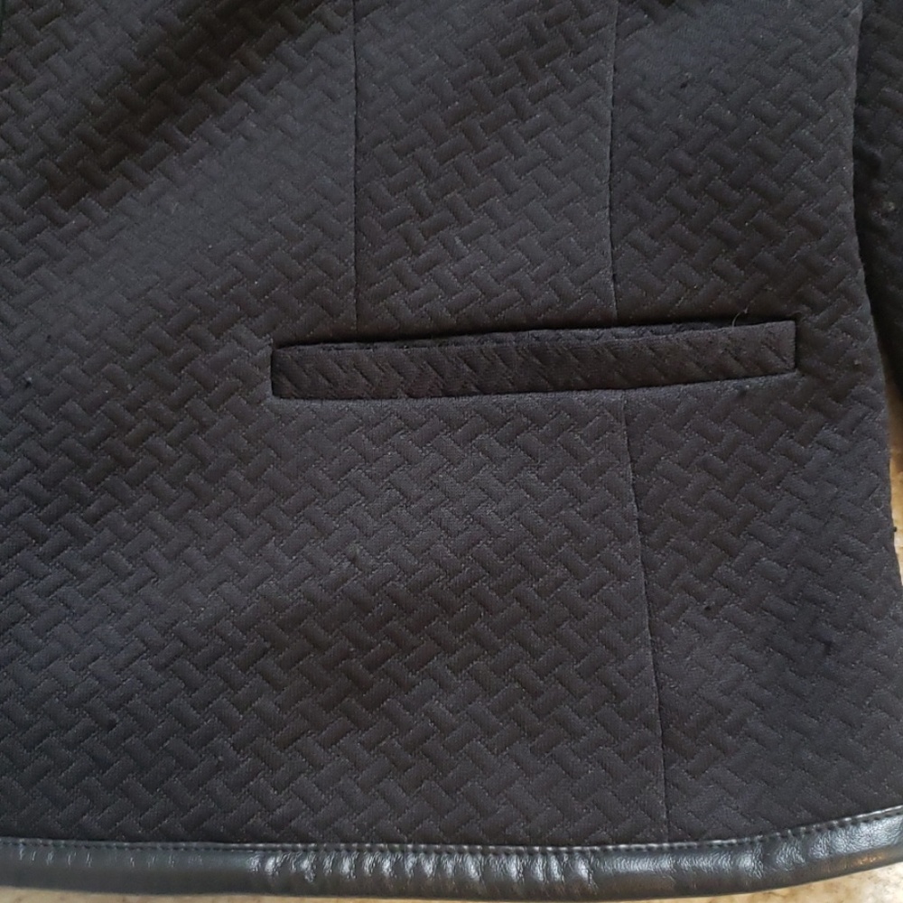 Jacket - Picture 2 of 3